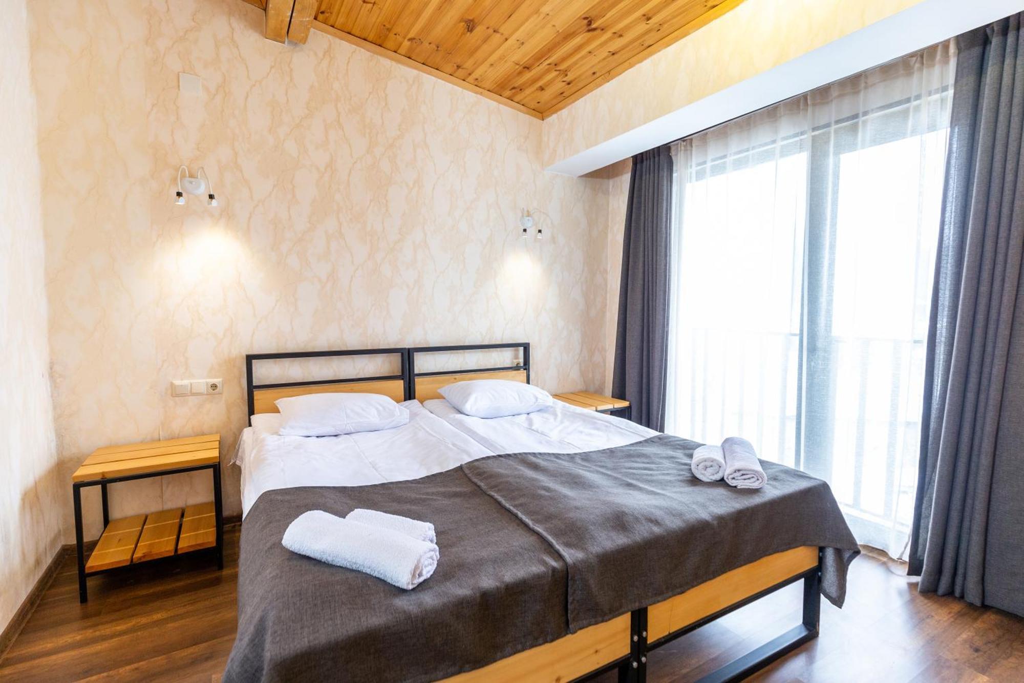 Mestia Hotel Amirani Eksteriør bilde