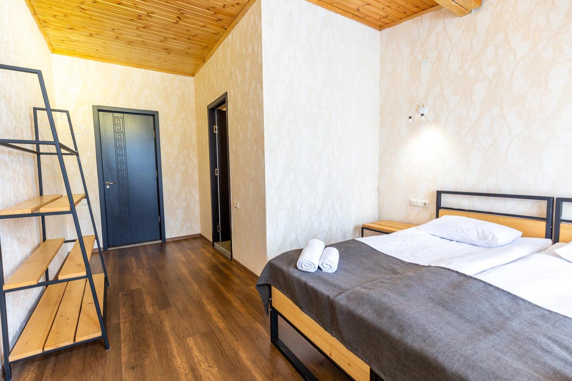 Mestia Hotel Amirani Eksteriør bilde