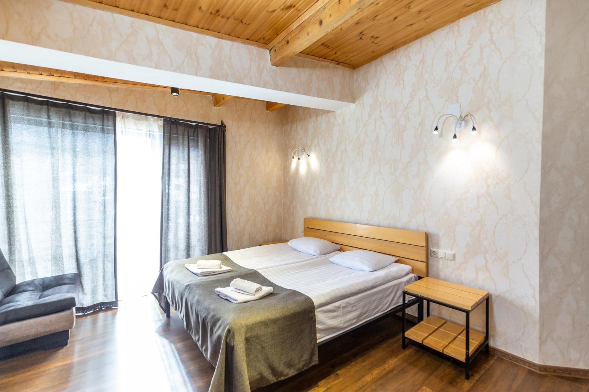 Mestia Hotel Amirani Eksteriør bilde