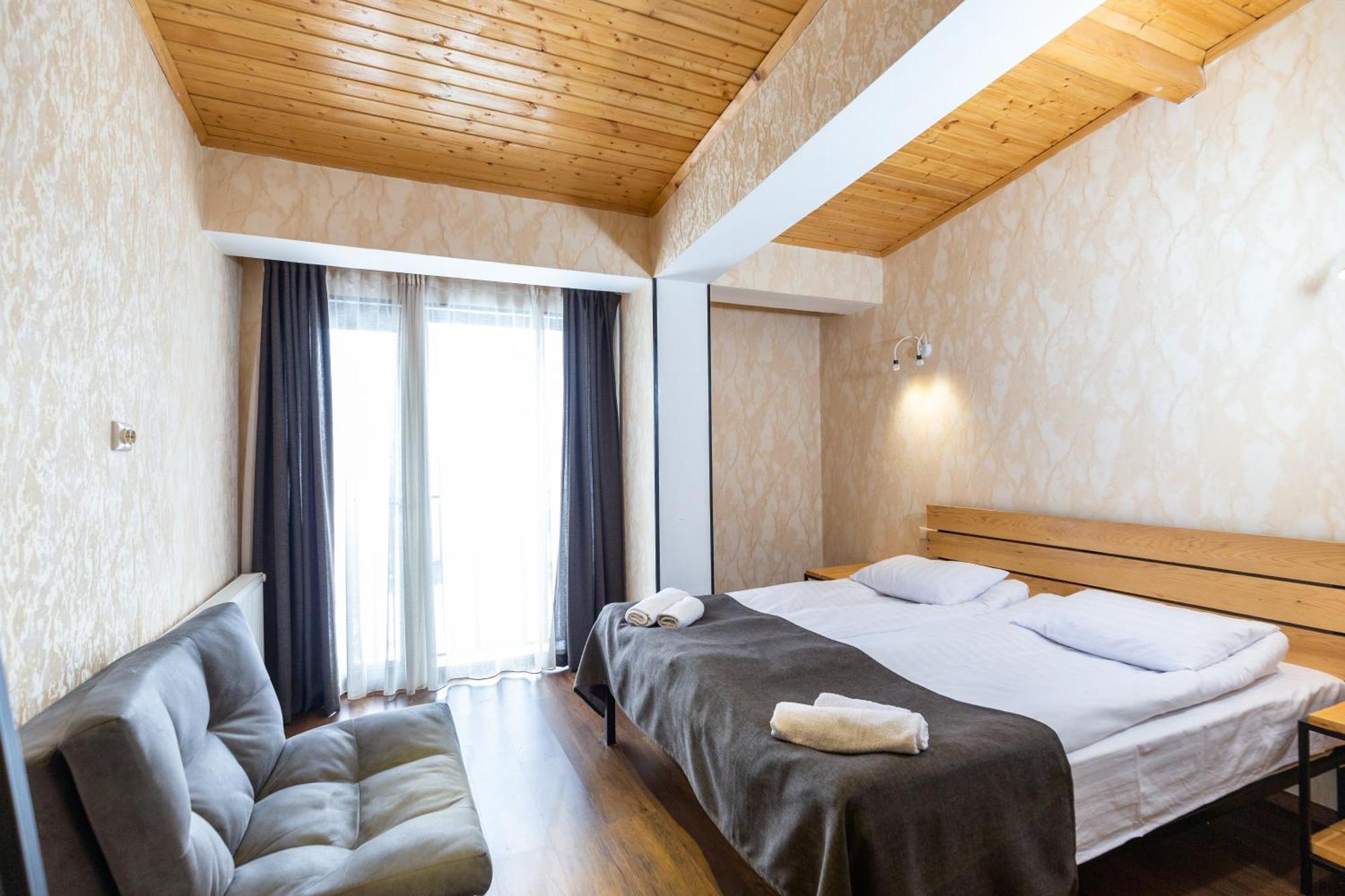 Mestia Hotel Amirani Eksteriør bilde
