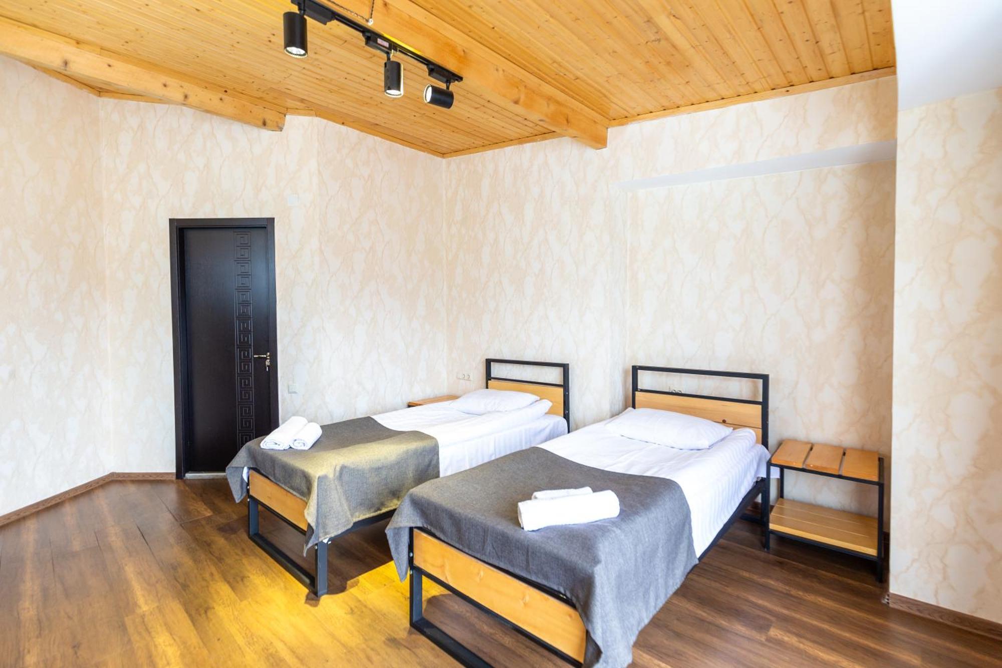 Mestia Hotel Amirani Eksteriør bilde
