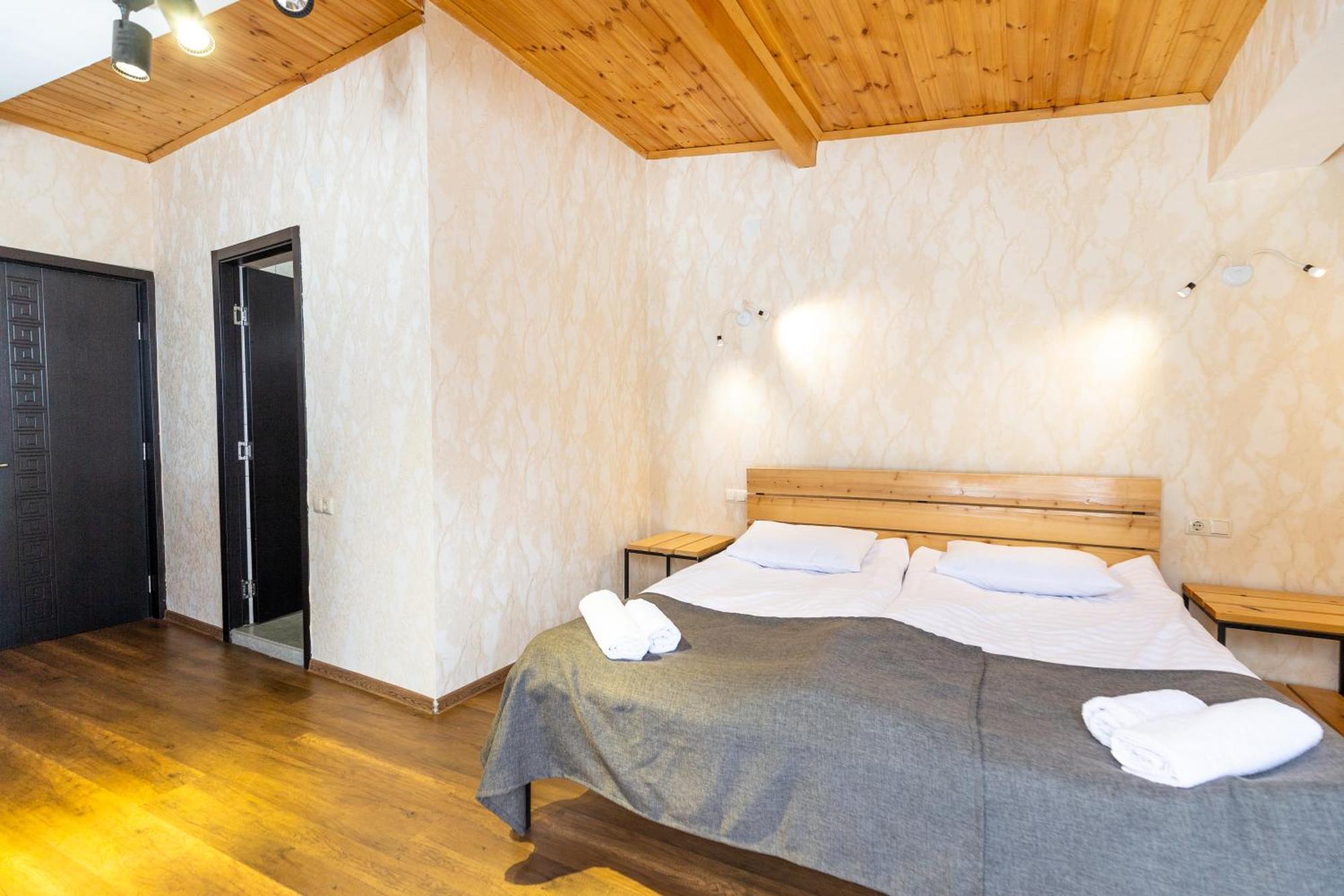 Mestia Hotel Amirani Eksteriør bilde